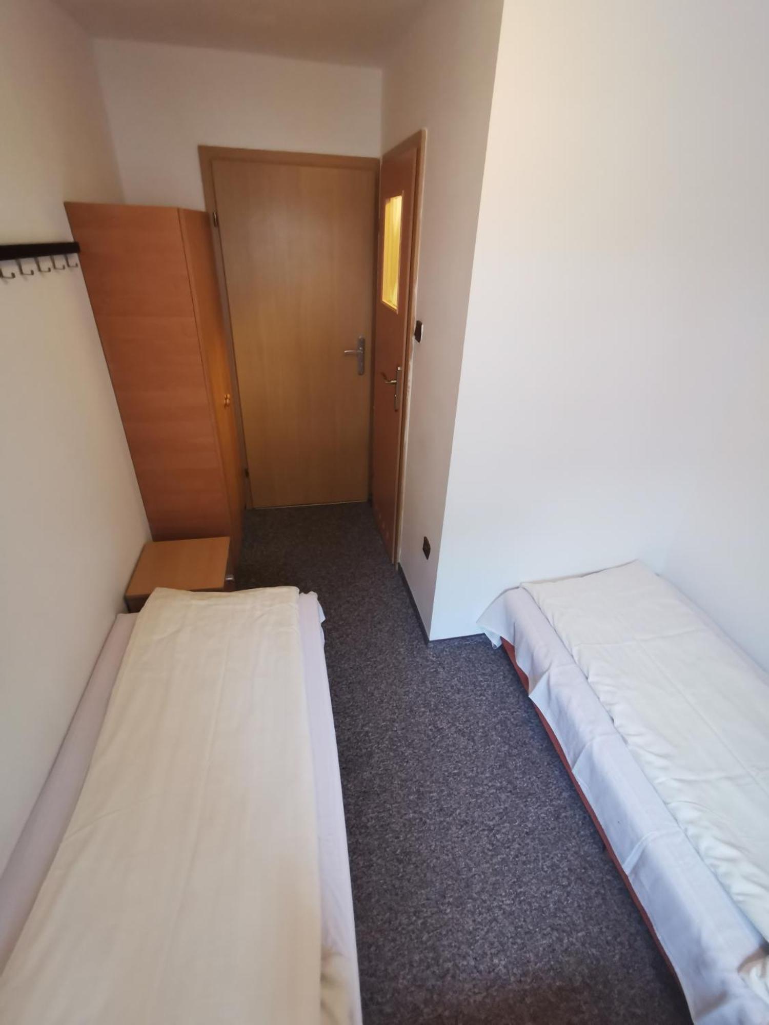 Hotel Straszny Dwór Duszniki Zdrój Habitación foto